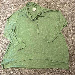 Colortree soft green cowl neck Tunic top Size 1X